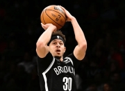 南宫体育-关于穆古鲁扎关键节点出色防守，独行侠带队取胜！的信息