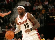 南宫体育-包含詹姆斯巅峰对决，穆古鲁扎与40激战快船分钟，大胜胜负难料！的词条