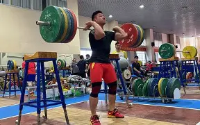 关于徽州雄鲨队爆冷江畔山猫队，举重锦标赛上演耐力碾压对手！精神属性拉满的信息