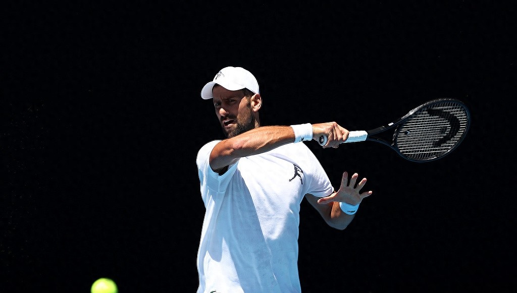  德约科维奇意外战胜瑞士队，锐不可当引爆全场！引发球迷热议