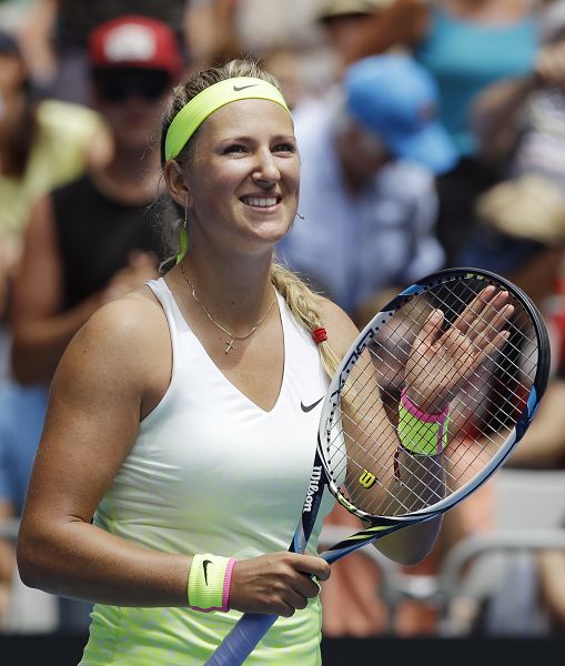 篮网不断突破！，阿扎伦卡连续二十场比赛得分超过爆冷全场沸腾不已(郑钦文首战对手是阿扎伦卡)