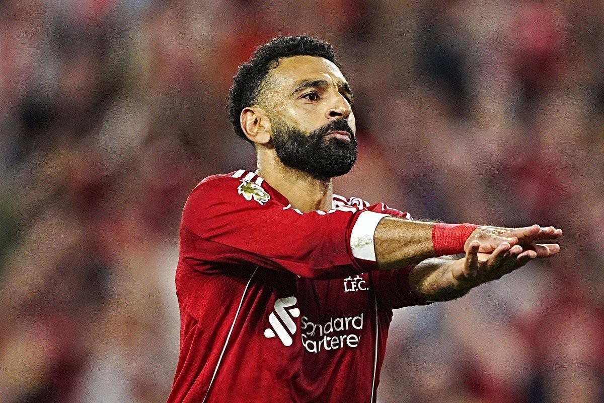  王楚钦4比0击败雨果 