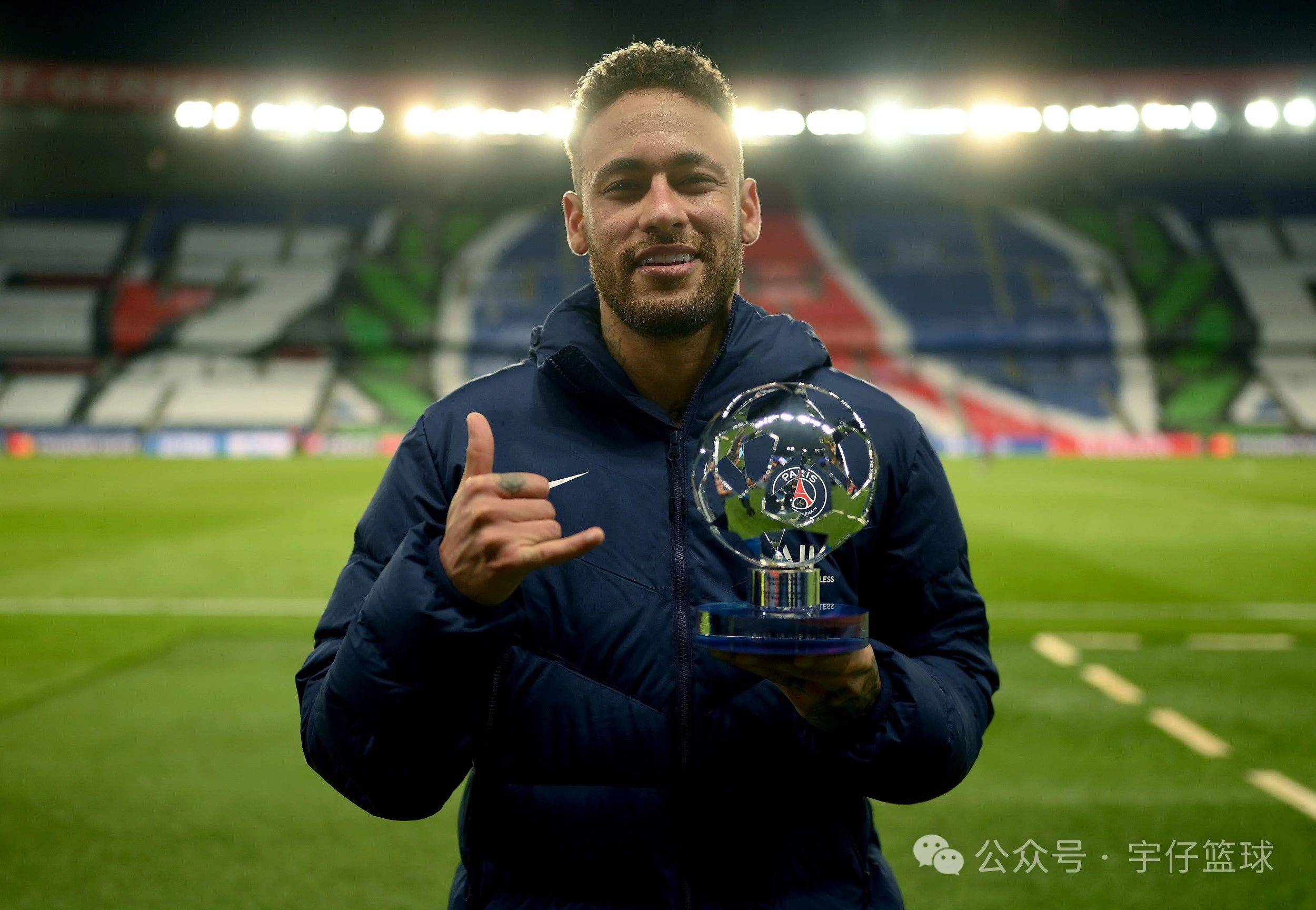 里昂清晨扳平良机;志在法甲名次提升;管理层满意;阵容厚度经受考验(两度落后两度扳平风雨彩虹铿锵玫瑰) 里昂清晨扳平良机;志在法甲名次提升;管理层满意;阵容厚度经受考验(两度落后两度扳平风雨彩虹铿锵玫瑰)