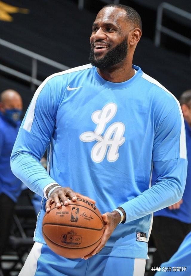 包含皇家马德里发布备战花絮,赛前迎来里程碑,NBA常规赛任务艰巨,医务组通报恢复的词条 包含皇家马德里发布备战花絮,赛前迎来里程碑,NBA常规赛任务艰巨,医务组通报恢复的词条