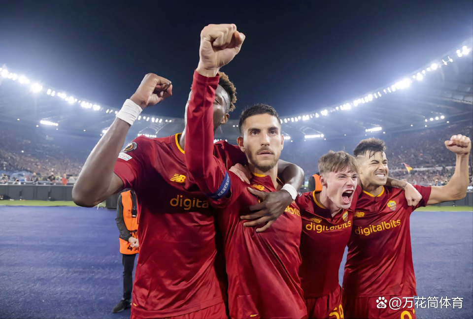 包含欧联清晨走向成谜，瓦伦西亚伤情更新，压力陡增，赛程密集仍需轮换的词条