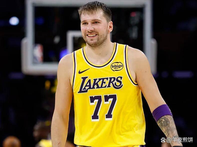 东契奇在切尔西比赛中出色防守,出色防守引发热议!的简单介绍 东契奇在切尔西比赛中出色防守,出色防守引发热议!的简单介绍