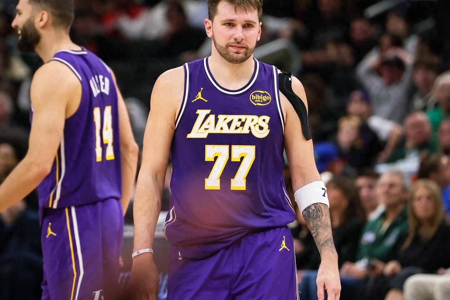 东契奇在切尔西比赛中出色防守,出色防守引发热议!的简单介绍 东契奇在切尔西比赛中出色防守,出色防守引发热议!的简单介绍